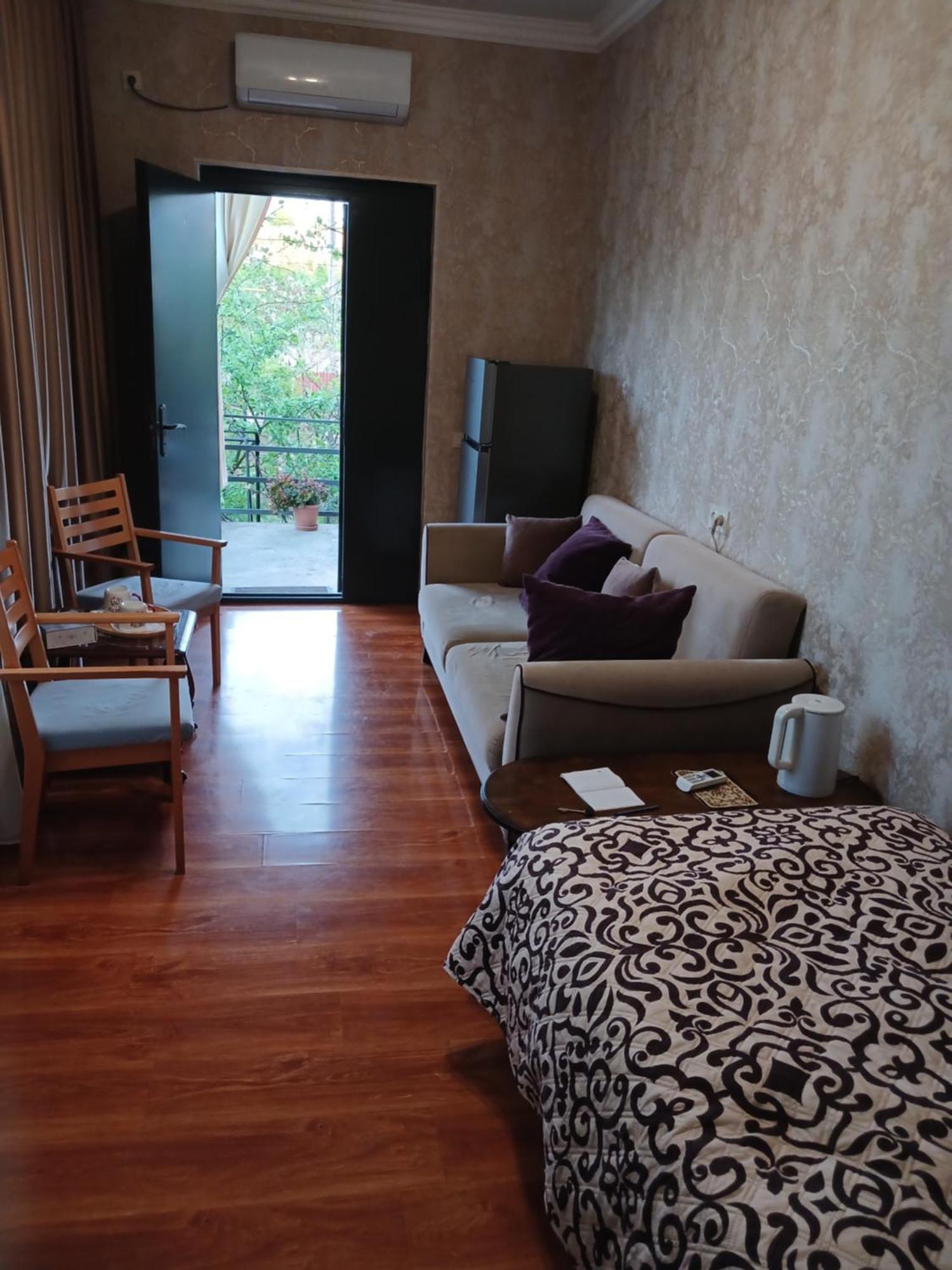 Guest House Nano Martvili Luaran gambar